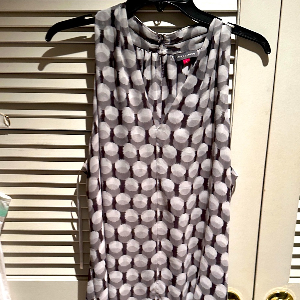 Vince Camuto Gray and White Polka Dot Blouse Sz L